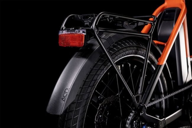 Cube Compact Hybrid 500 black´n´sparkorange – Bild 4