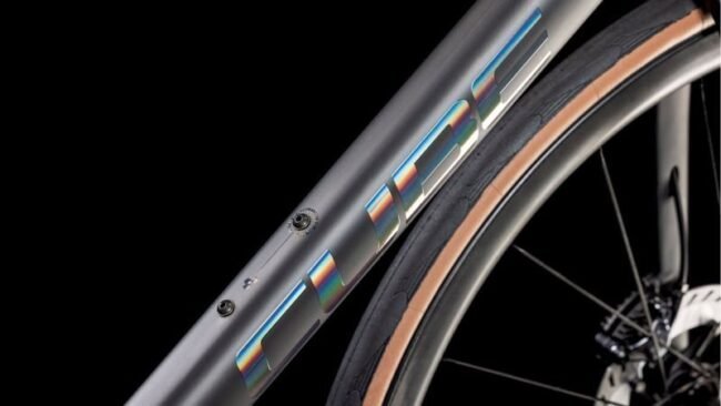 Cube Attain C:62 SLT carbon´n´rainbow – Bild 3