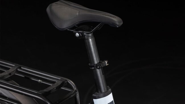 Cube Longtail Sport Hybrid 725 flashwhite´n´reflex – Bild 6