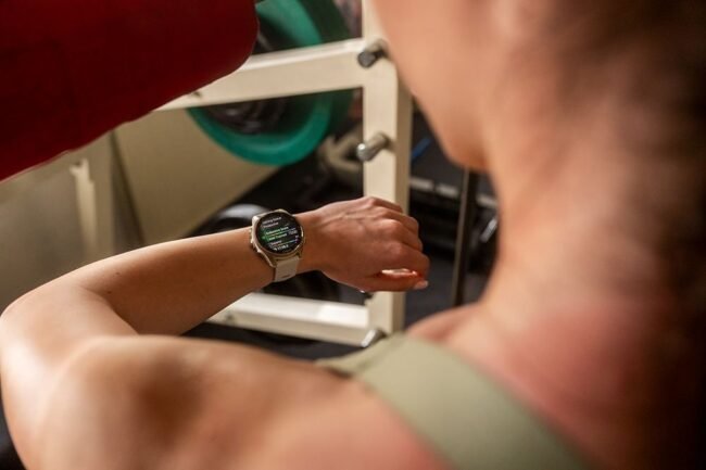 Garmin Fēnix® 8 - 43 mm AMOLED Sapphire - GPS Multisport – Bild 16