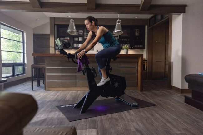 Garmin Tacx® NEO Bike Plus Heimtrainer – Bild 9